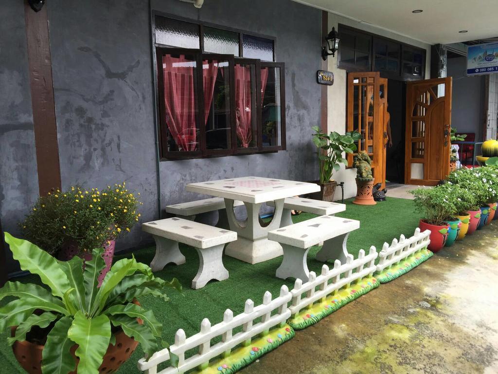 Sawang Guesthouse Ban Sawang Yai Bagian luar foto