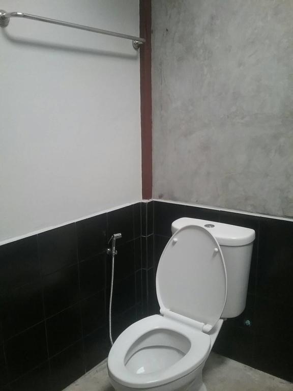 Sawang Guesthouse Ban Sawang Yai Bagian luar foto