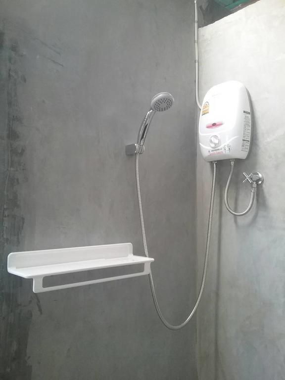 Sawang Guesthouse Ban Sawang Yai Bagian luar foto